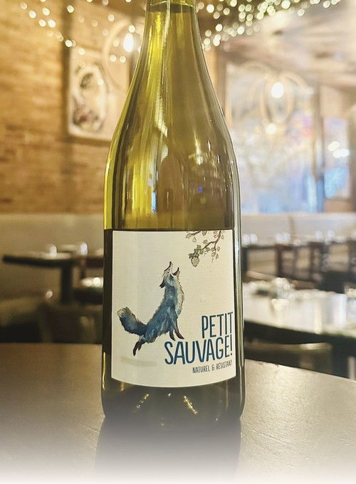 Petit Sauvage Naturel et Resistant blanc bottle